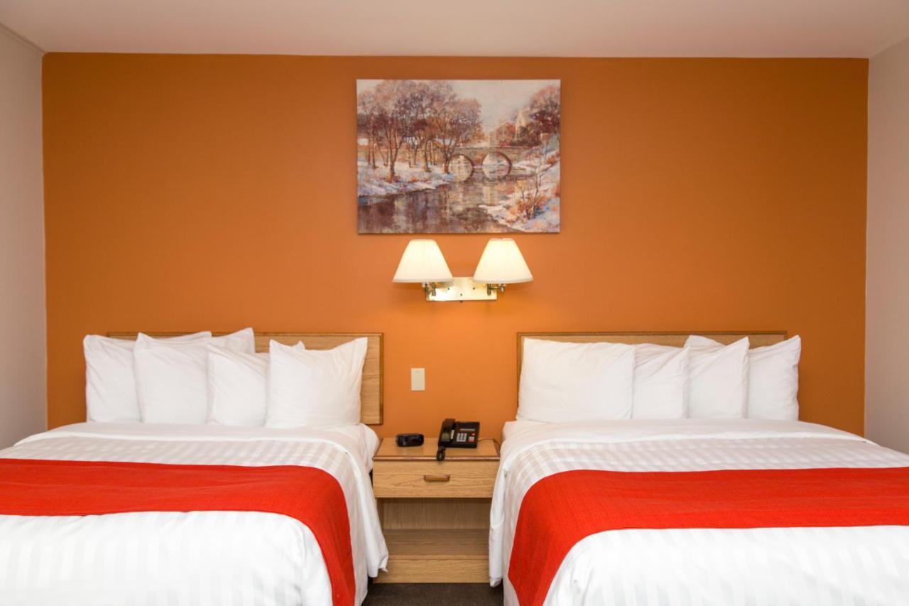 Hotel Robin Hood Гранд Фолс - Уиндзор Екстериор снимка